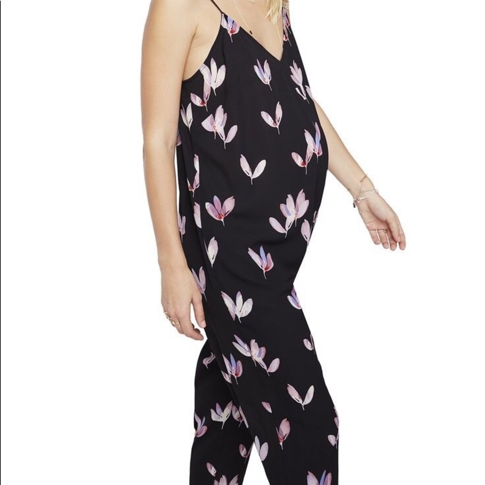 Hatch “The Georgie Jumper” in Wild Tulip.